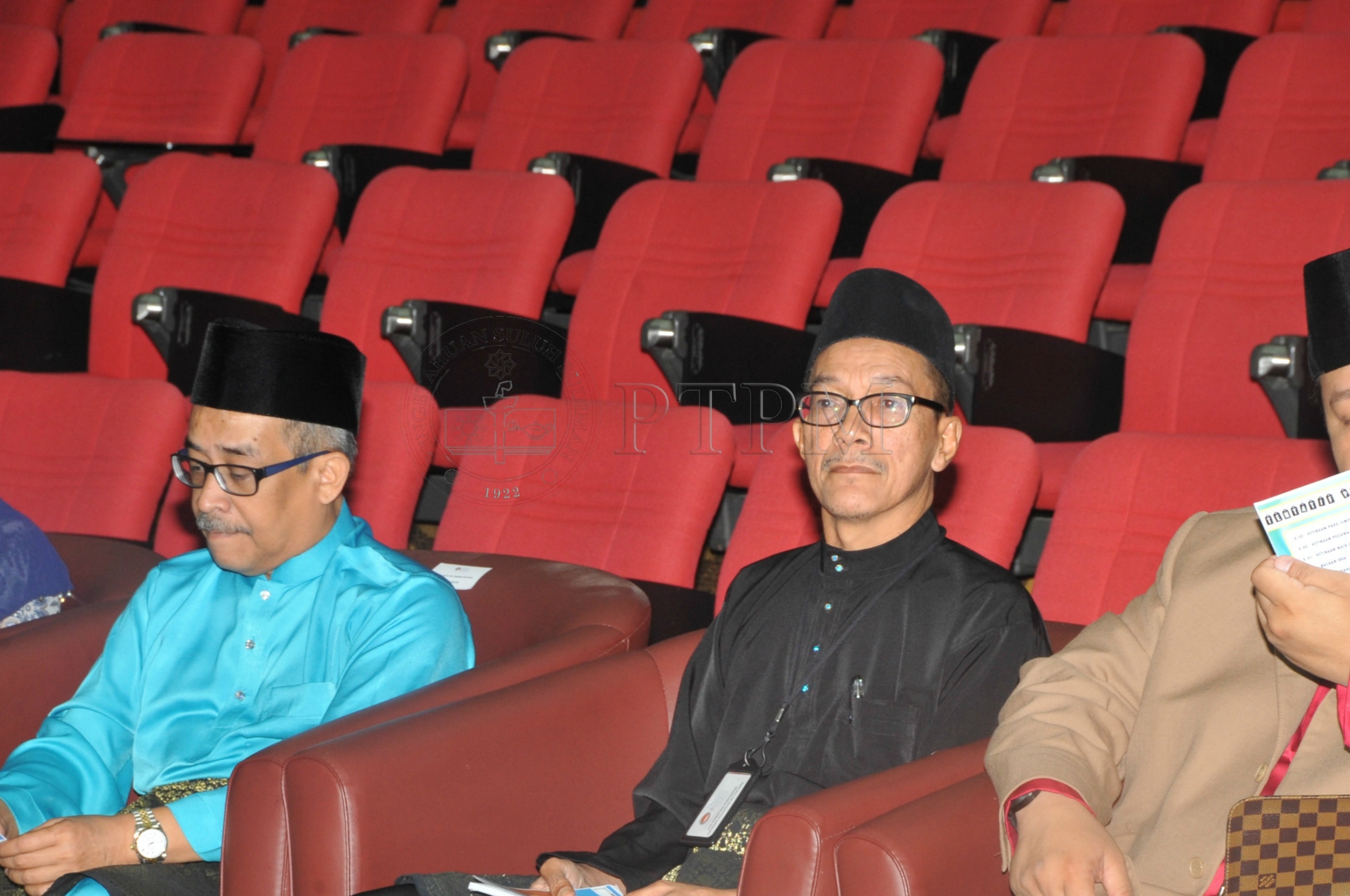 PRO 14 109 HIJRAHPRO 8473